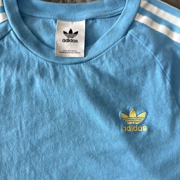 Adidas Blue Short Sleeve Tee with Iconic Stripes - Picture 3 of 3